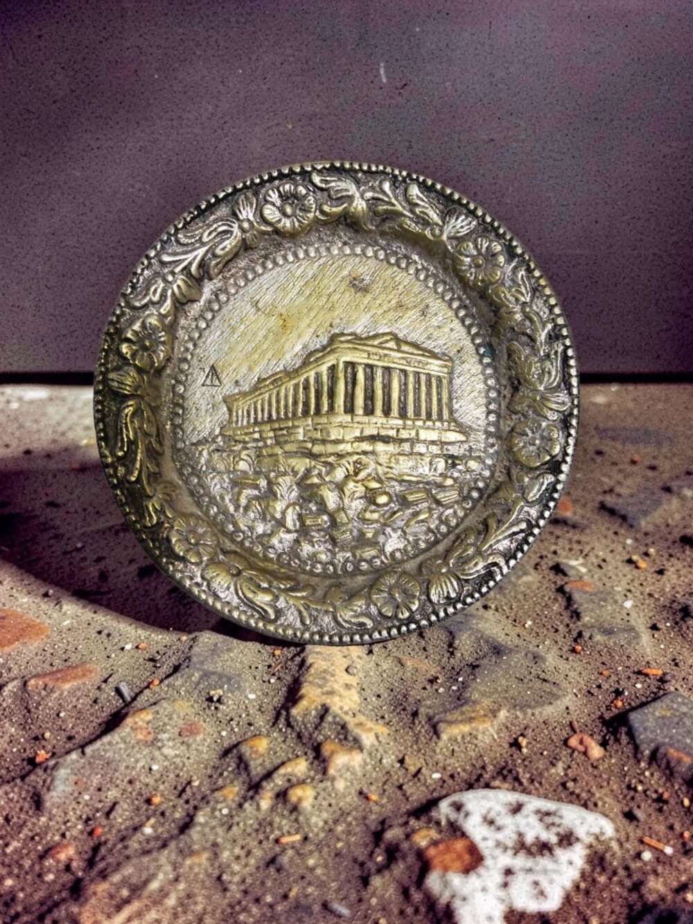 vintage 1950s-60s pewter athens greece souvenir has hallmark on back